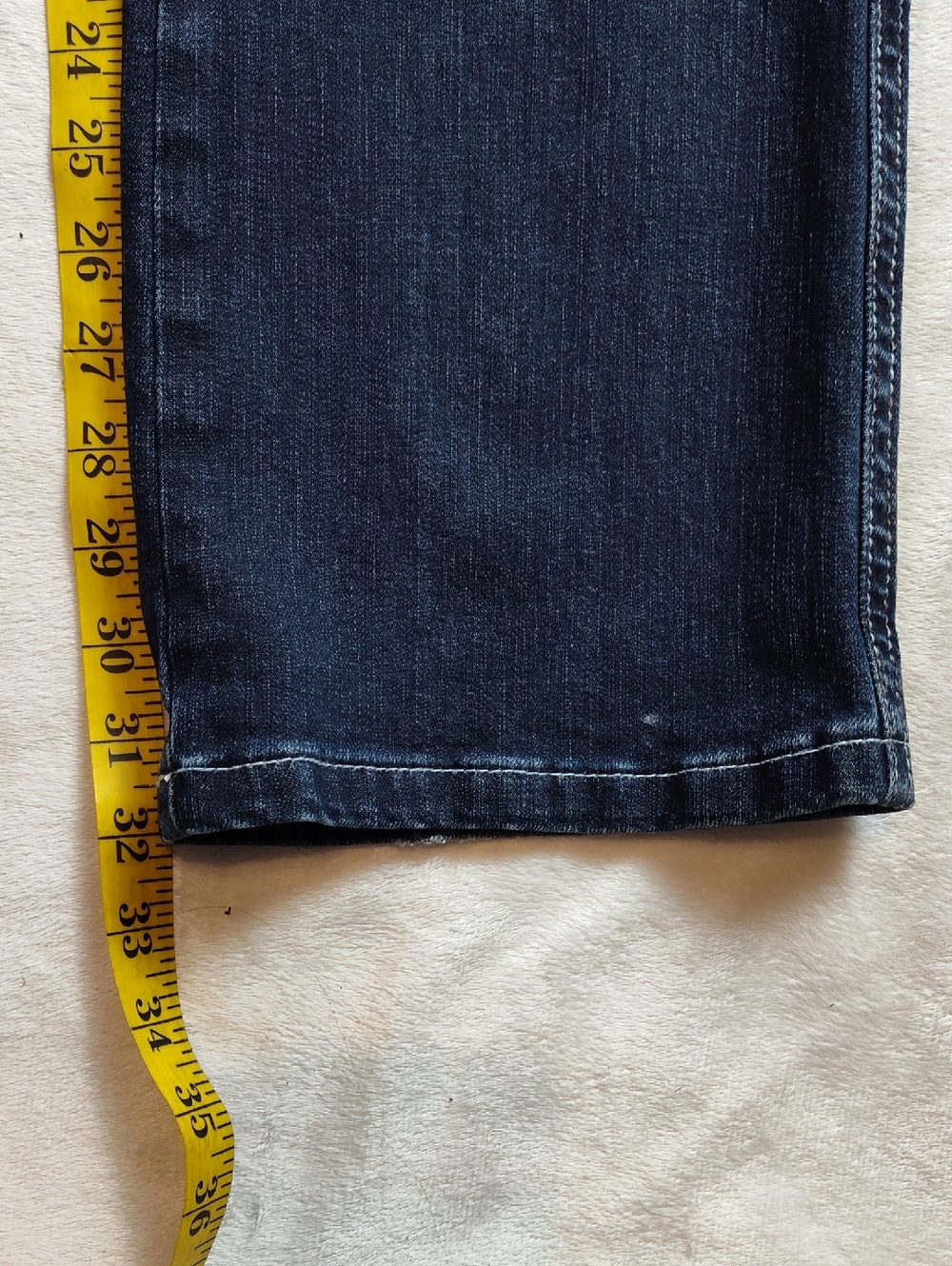 Cowgirl Tuff Co Legend Women's Denim Blue Jeans Size 27x33 Barbed Wire - Picture 5 of 16